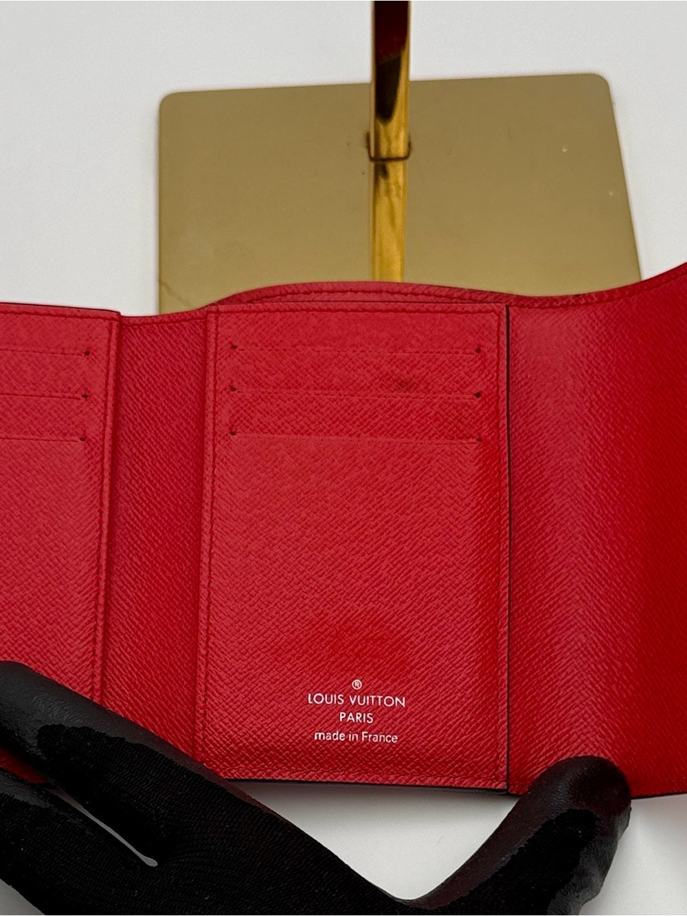 ⭐️⭐️Authentic⭐️⭐️ Louis Vuitton Coquelicot Epi Twist Compact Wallet, Red - Picture 6 of 10